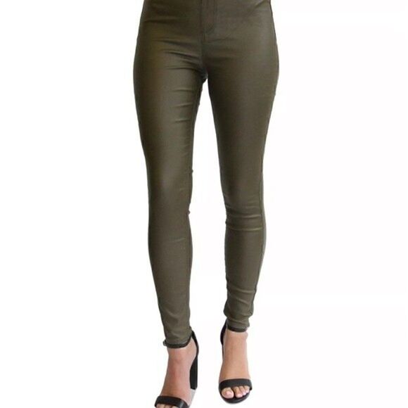 Almost Famous High Rise Skinny Leg Junior's Coated Finish olive Jeans size 3 NWT - Picture 5 of 7